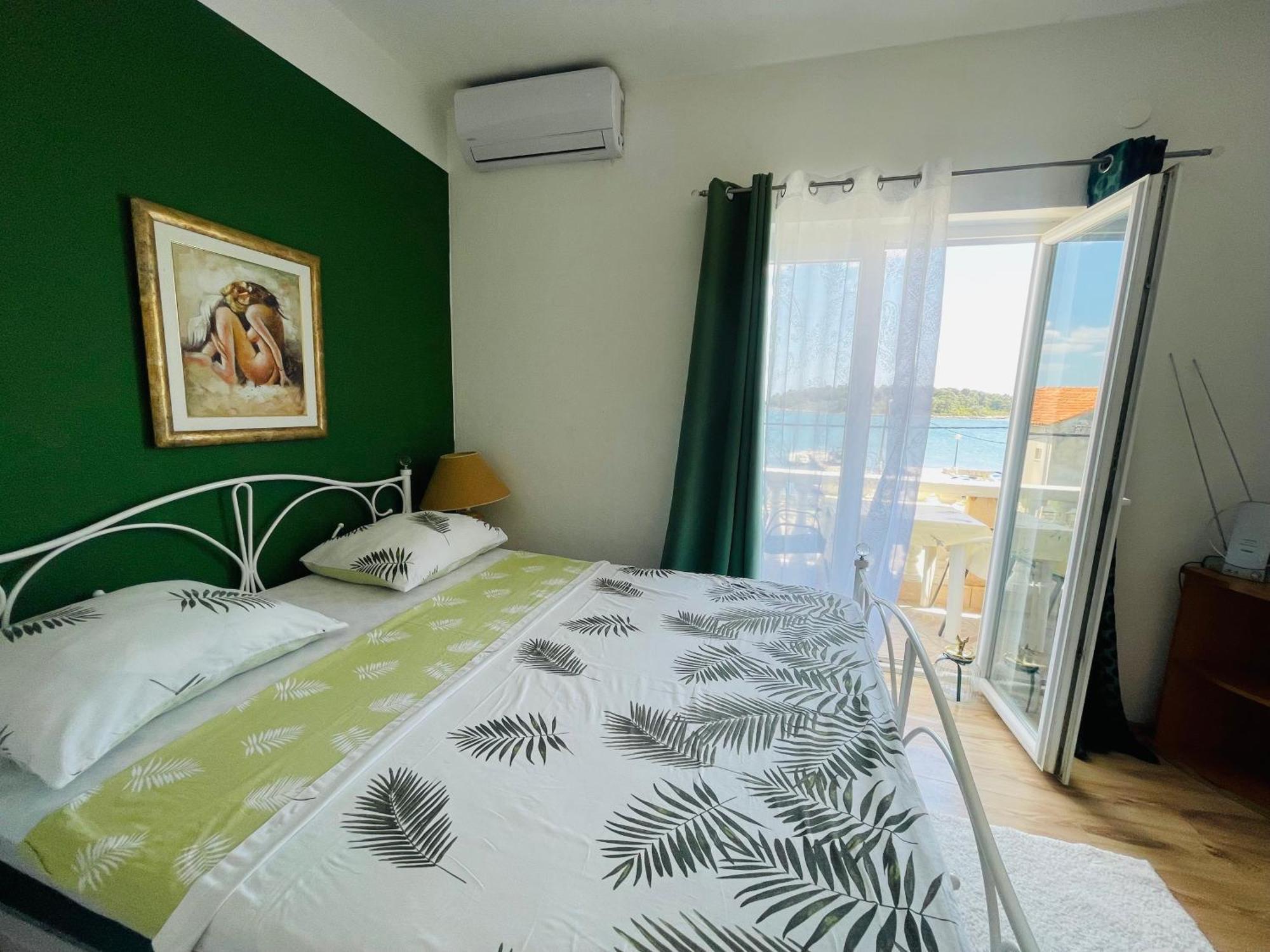 Apartments Esperanza Pašman 외부 사진