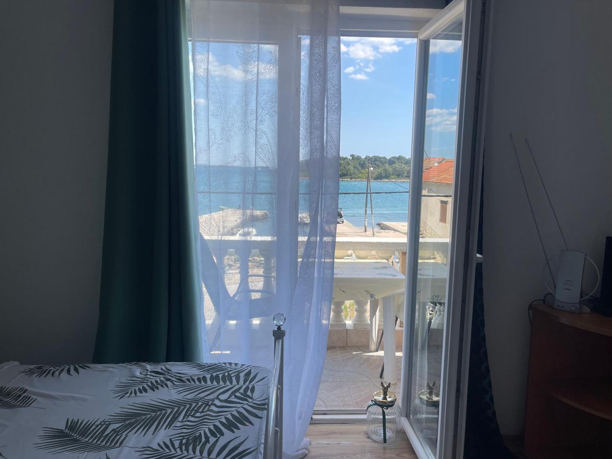 Apartments Esperanza Pašman 외부 사진
